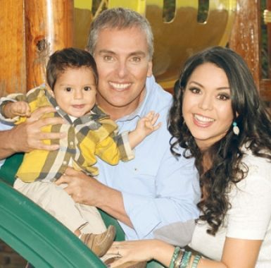 Xavier Ortiz y su familia- Foto Cortesía