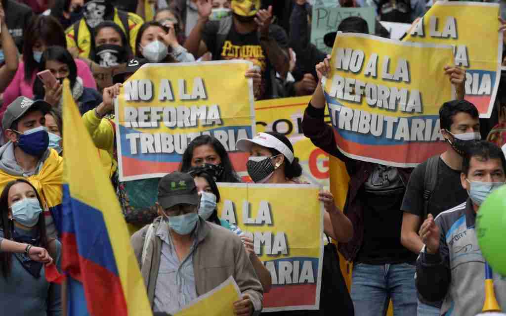 Luciano D´ Alessandro se pronuncia ante las protestas de Colombia (1)