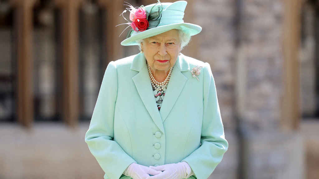 Reina Isabel II- Cortesía