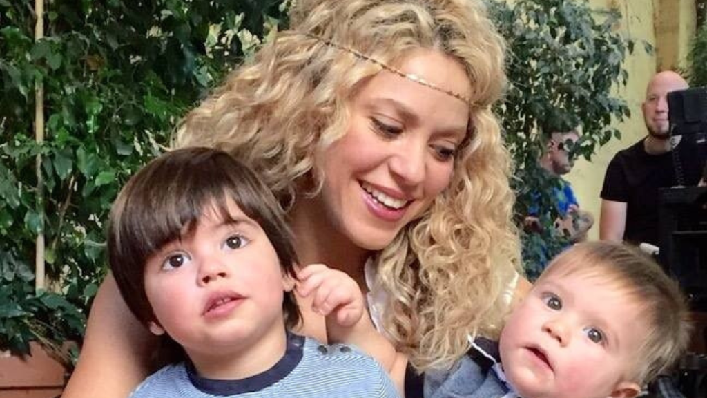 Shakira, Milan y Sasha - cortesía