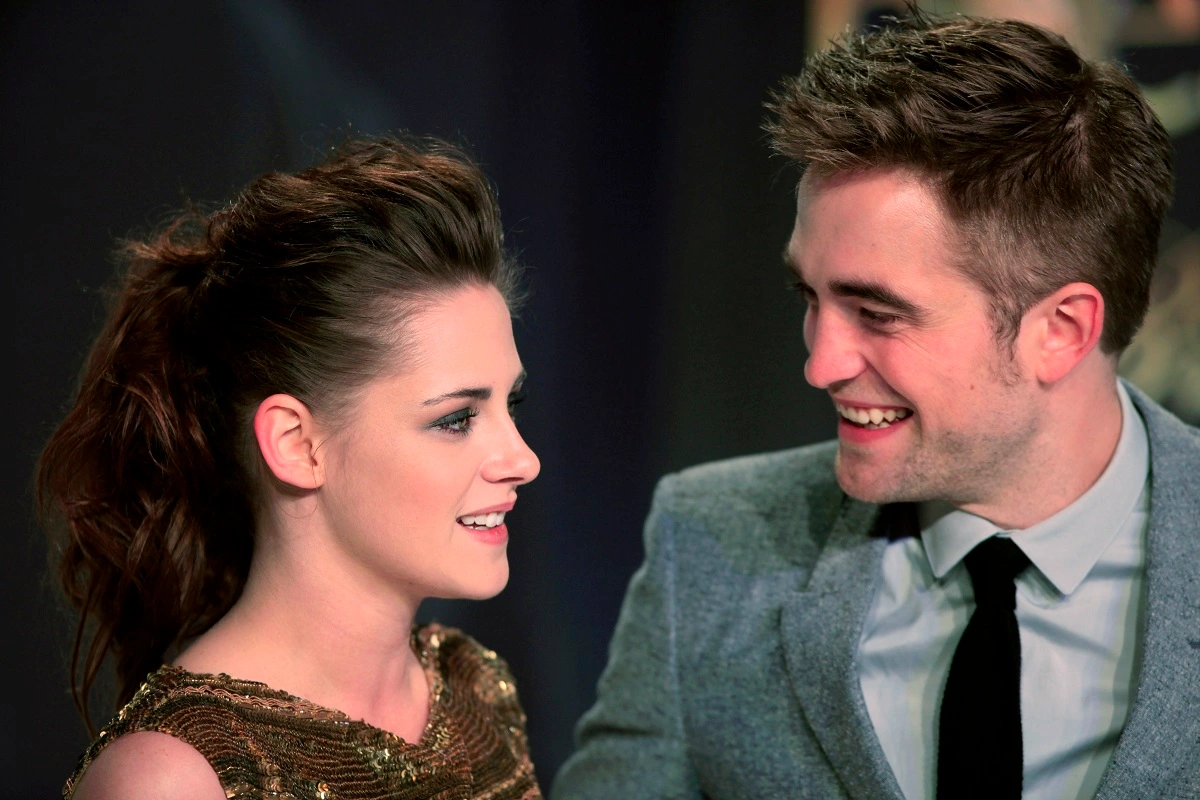 Kristen Stewart y Robert Pattinson - cortesía