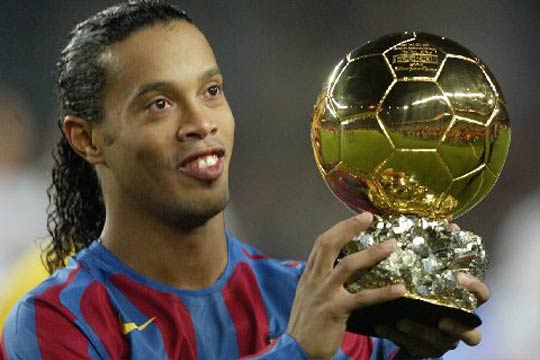Ronaldinho Gaúcho Balón de Oro - cortesía